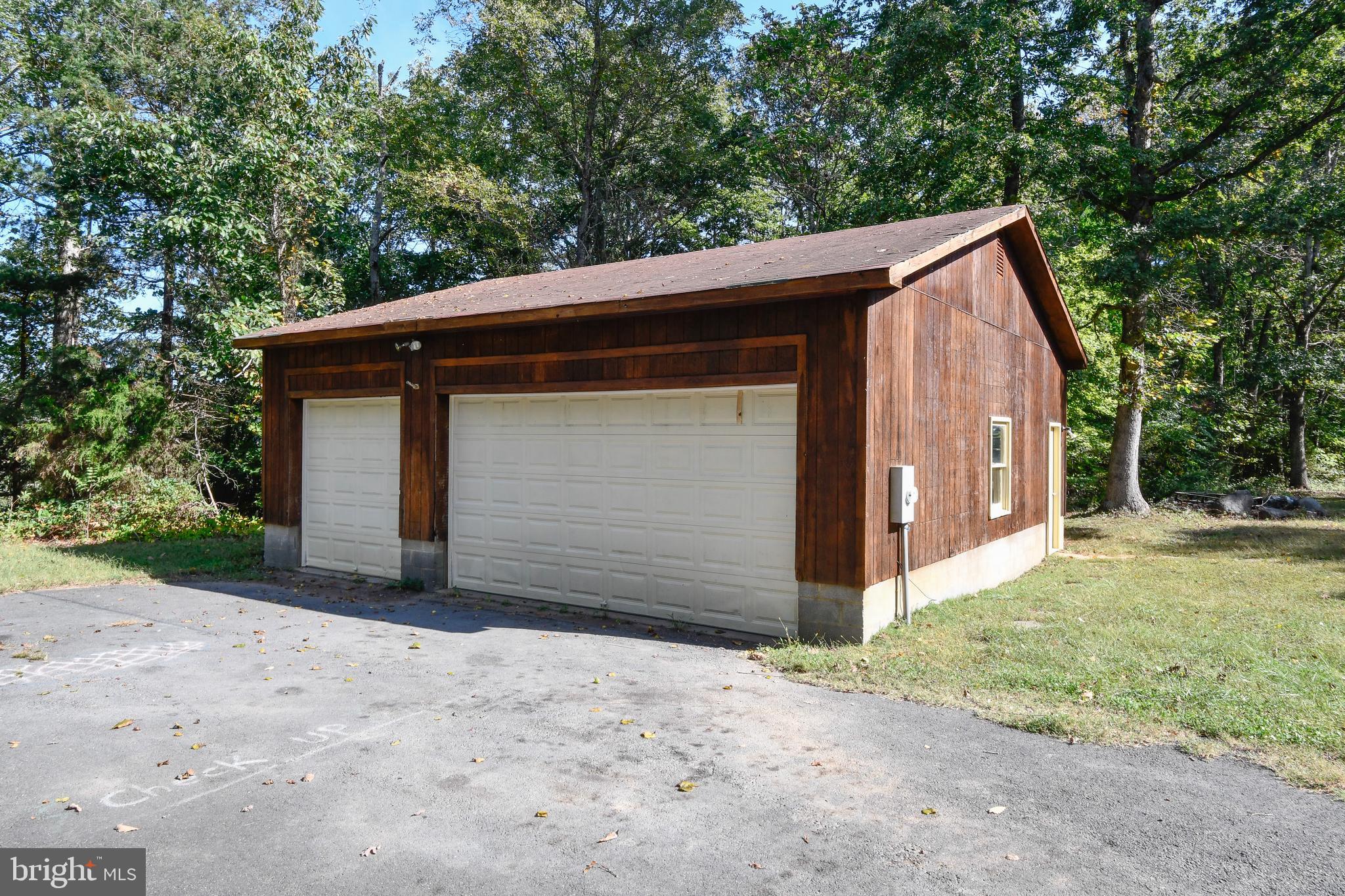 14319 Snake Castle Road Sumerduck, VA 22742 - Photo 4 of 32 Detached garage