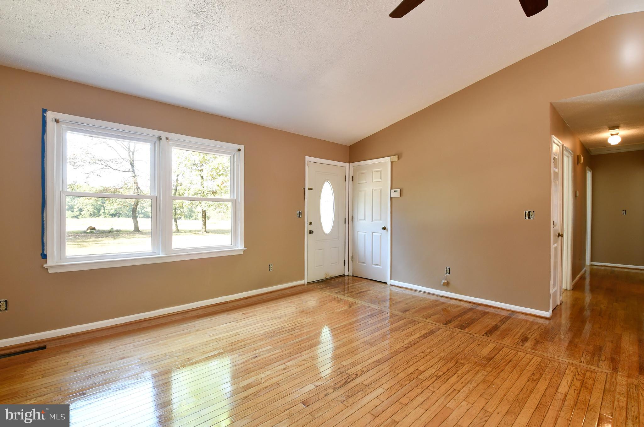 14319 Snake Castle Road Sumerduck, VA 22742 - Photo 9 of 32 Freshly painted and floors redone