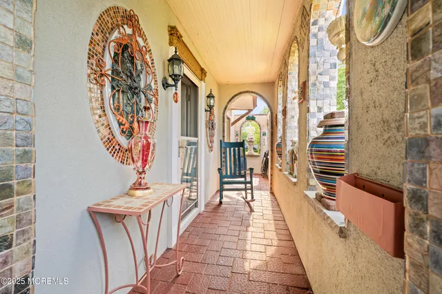 a view of a entryway door of the house