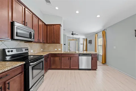 $1,825 | 631 Pinnacle Drive, Georgetown, TX 78626