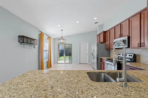 $1,825 | 631 Pinnacle Drive, Georgetown, TX 78626