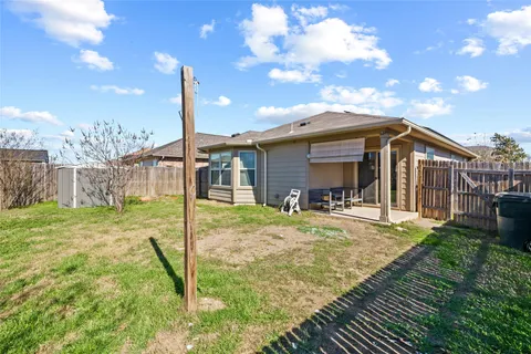 $1,825 | 631 Pinnacle Drive, Georgetown, TX 78626