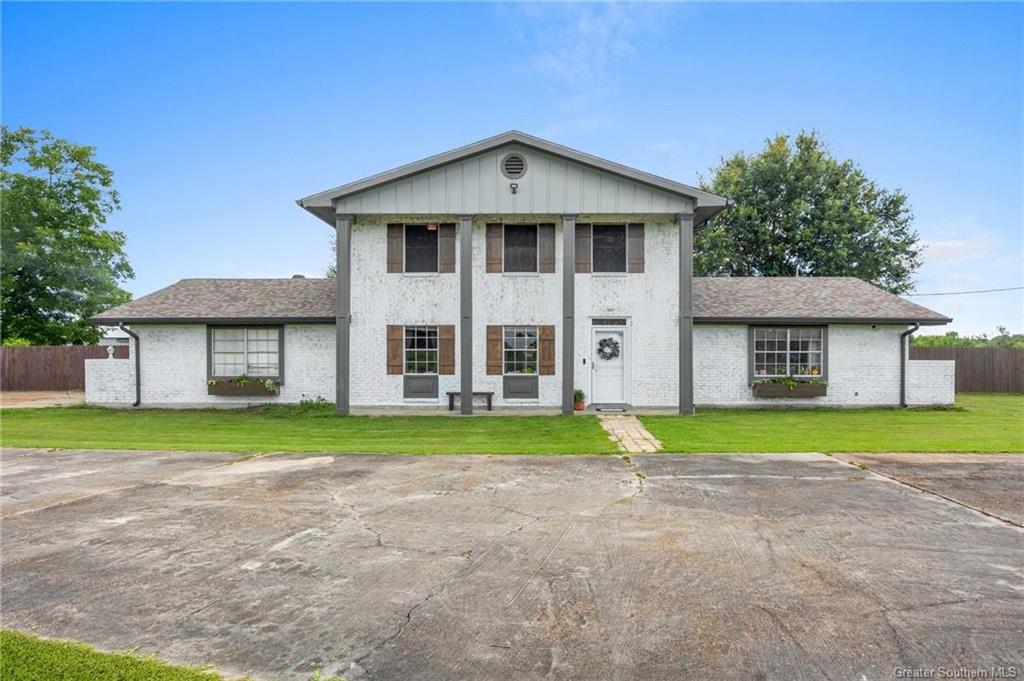 376 Ellison Road Sulphur, LA 70665 - Photo 1 of 19 Gallery Image 1