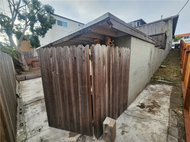 $1,249,000 | 215 Avenida Rosa, San Clemente, CA 92672