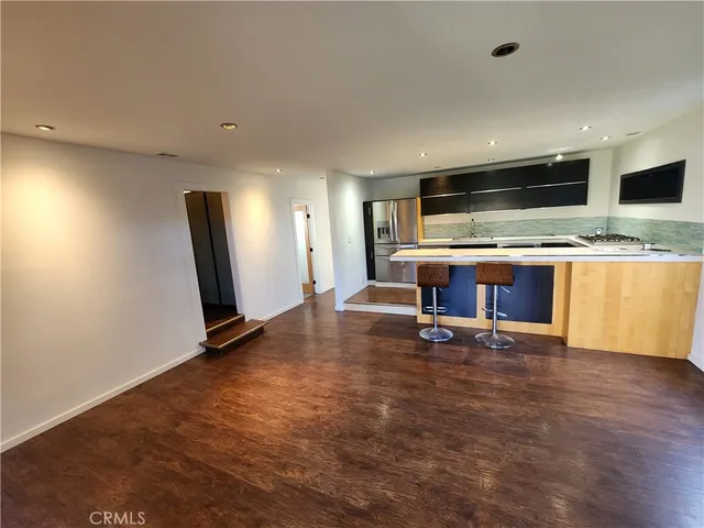 $1,249,000 | 215 Avenida Rosa, San Clemente, CA 92672