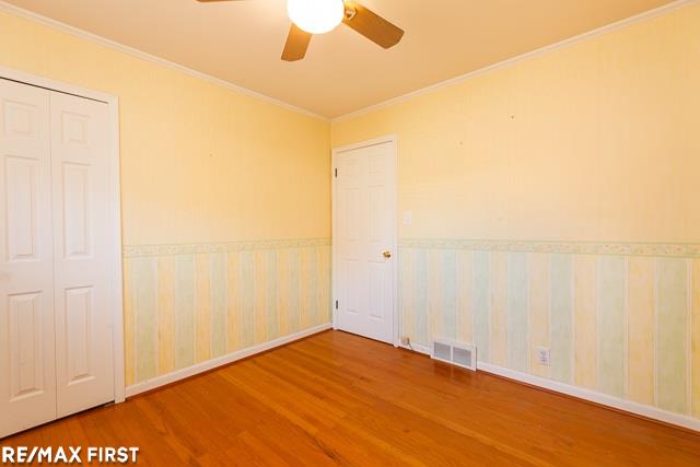 27592 Jean Road Warren, MI 48093 - Photo 17 of 23