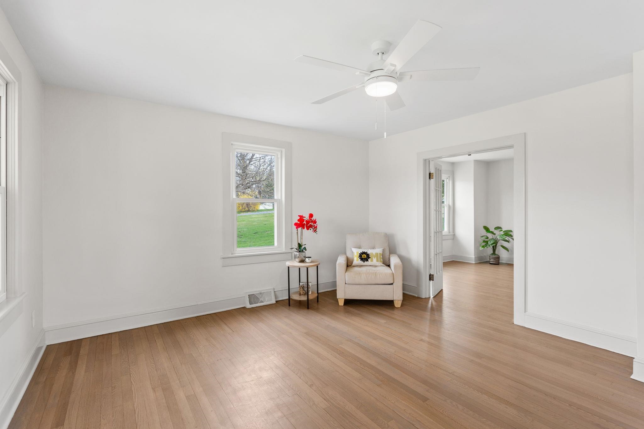 12204 Daphna Road Broadway, VA 22815 - Photo 5 of 31