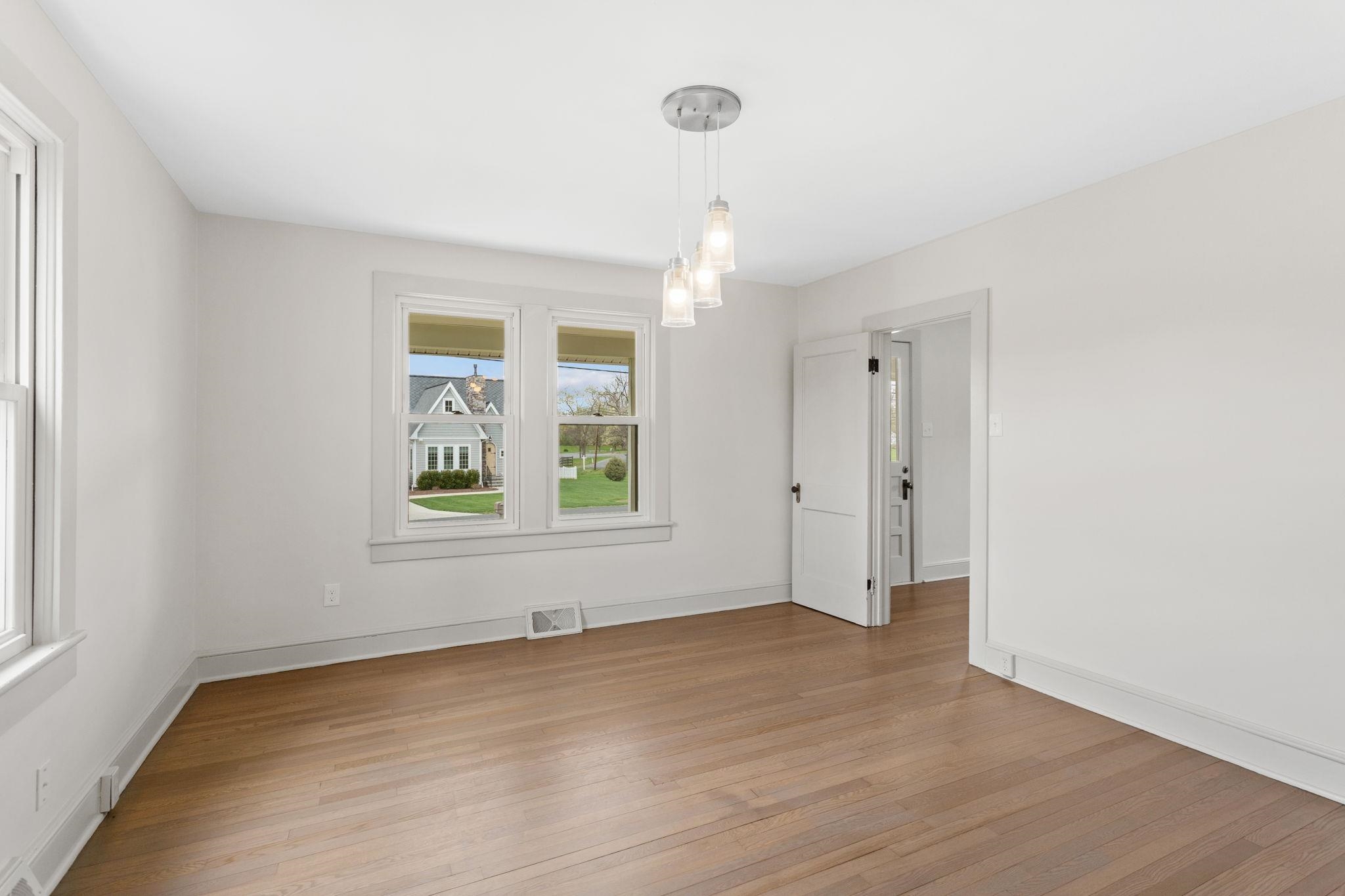 12204 Daphna Road Broadway, VA 22815 - Photo 7 of 31