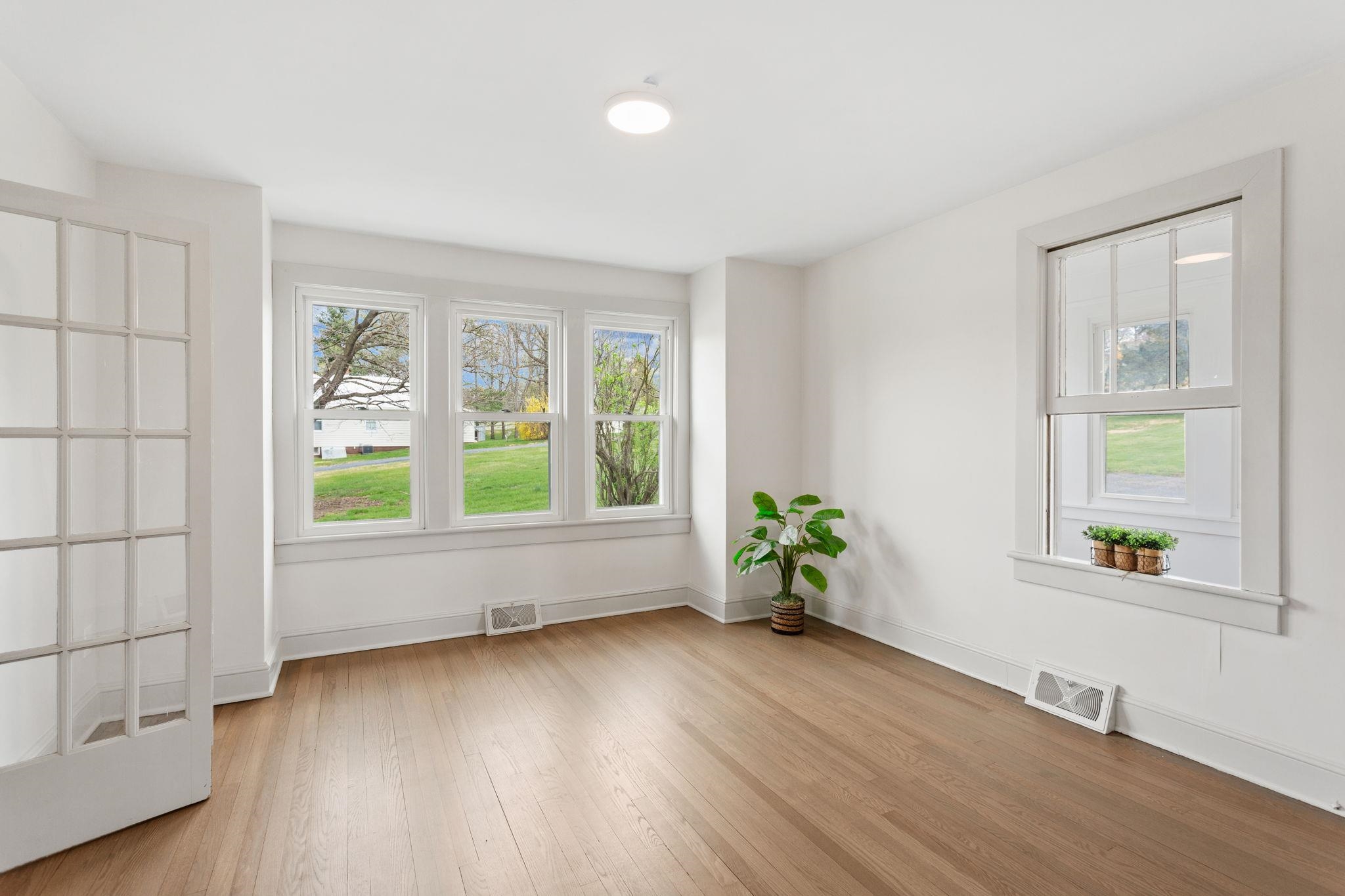 12204 Daphna Road Broadway, VA 22815 - Photo 9 of 31