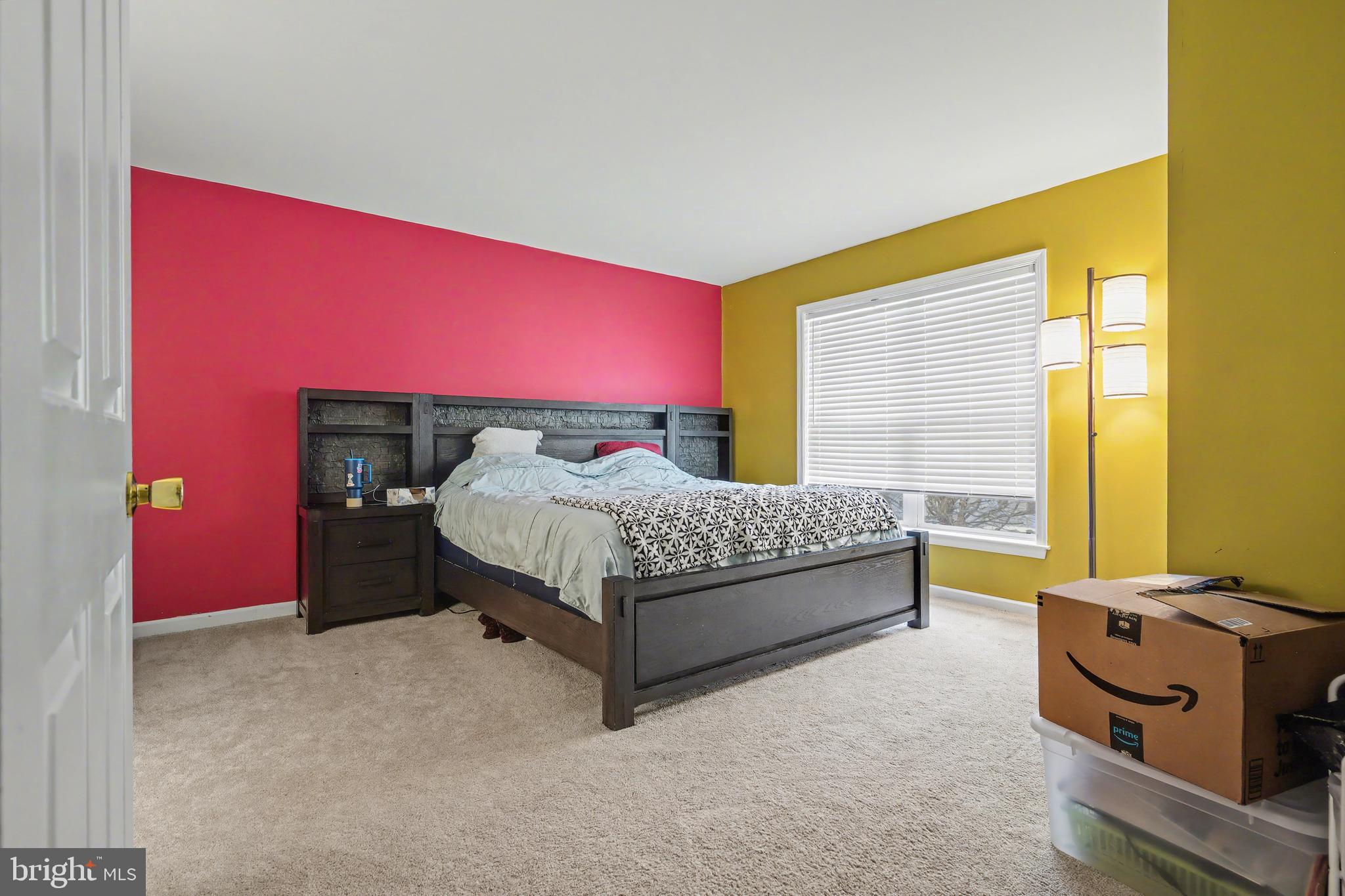 215 Birch Street Hamilton, NJ 08610 - Photo 32 of 38 a bedroom with a bed and a larger window