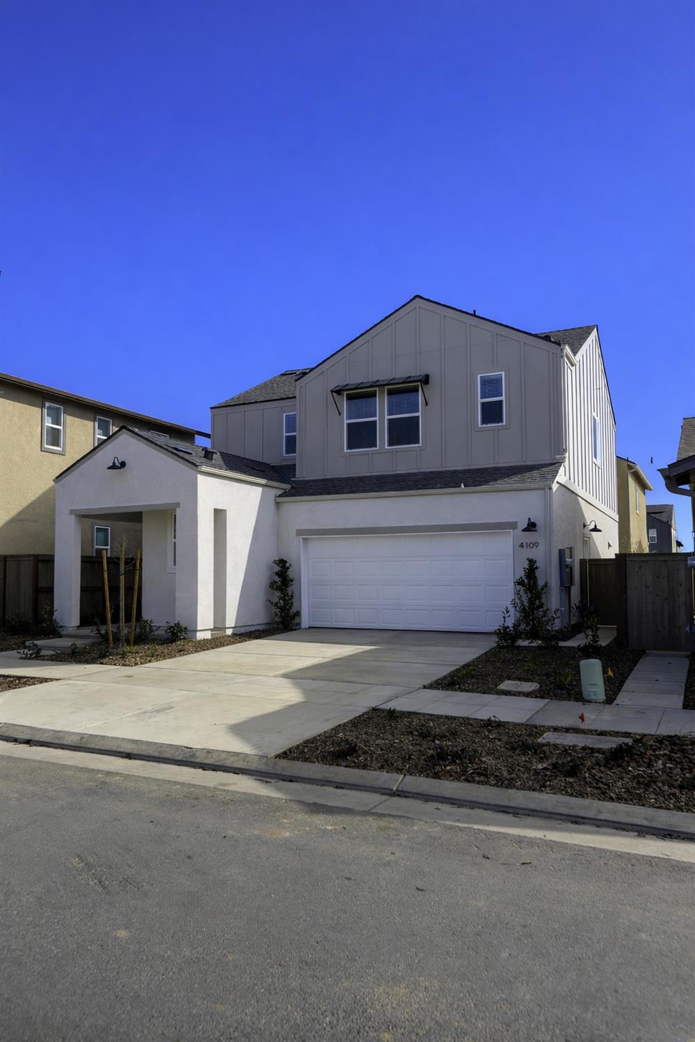 4109 Ash Road Madera, CA 93636 - Photo 2 of 20