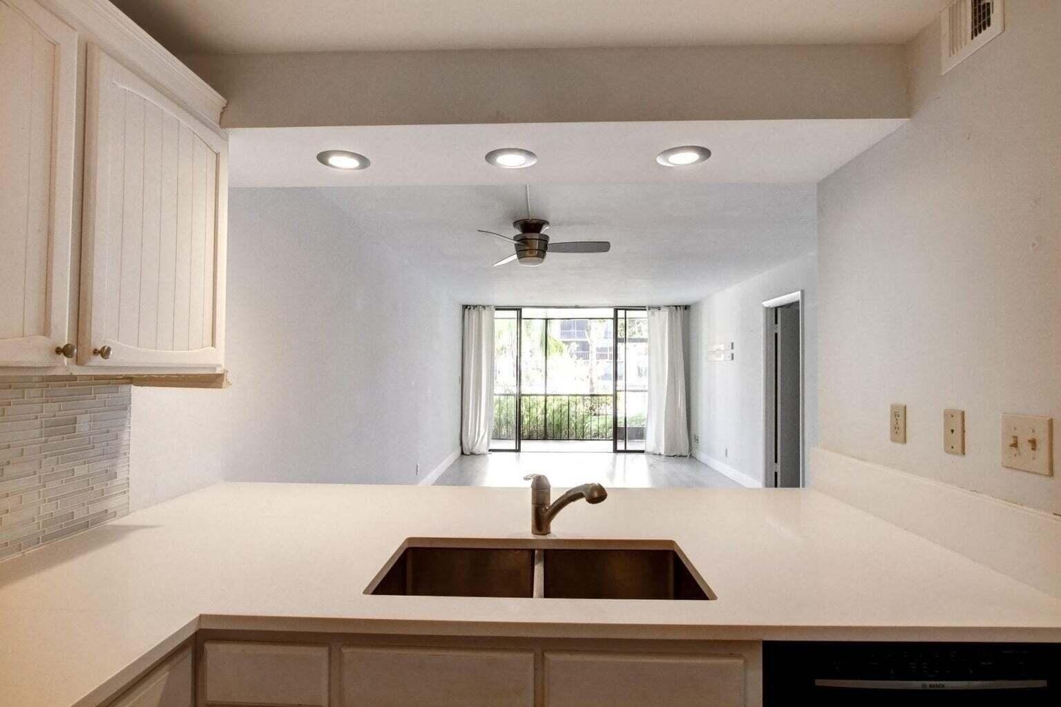 11 Royal Palm Way, Unit 1040 Boca Raton, FL 33432 - Photo 7 of 33 20220331201011543200000000-o