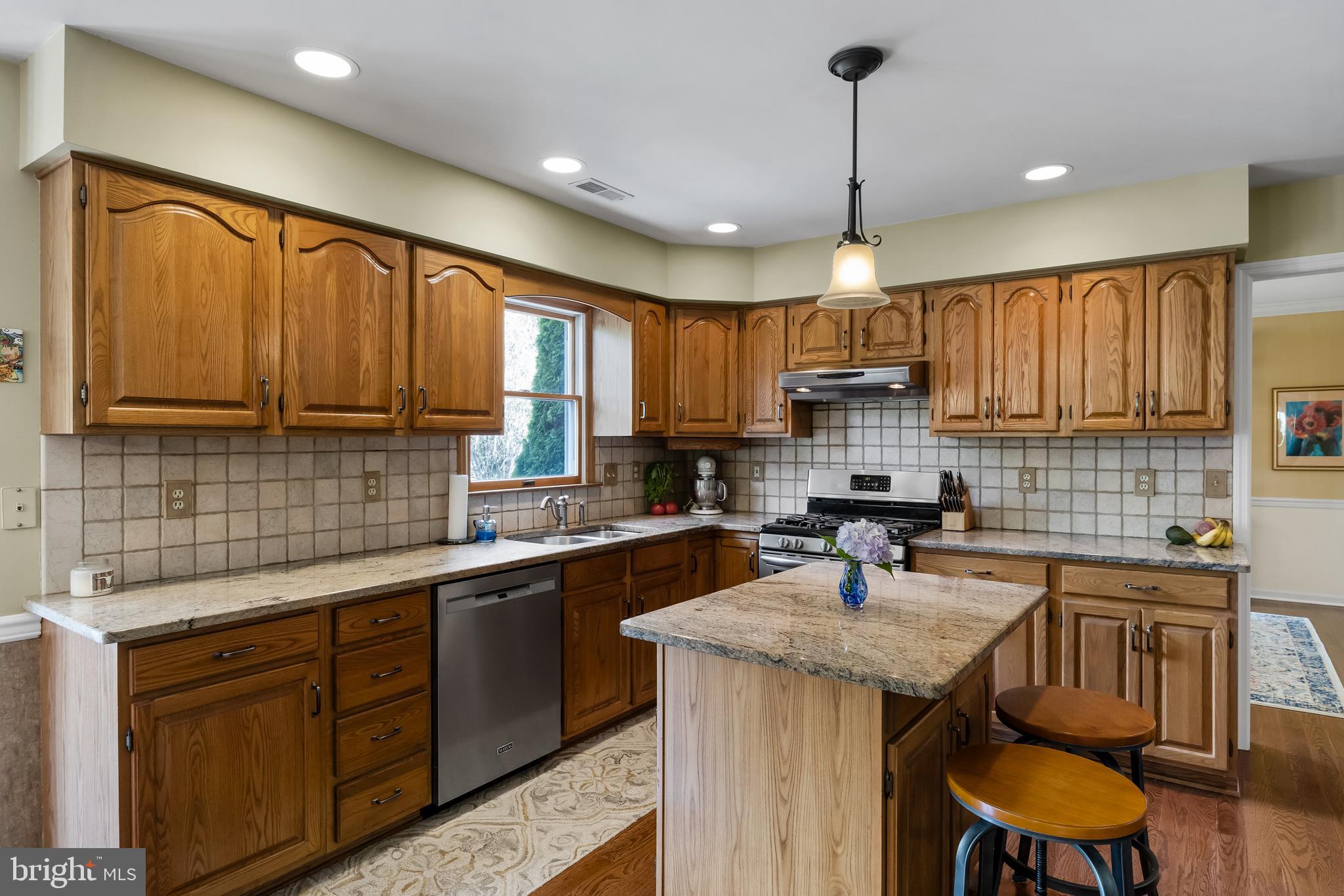 31 Abington Road Mount Laurel, NJ 08054 - Photo 13 of 58