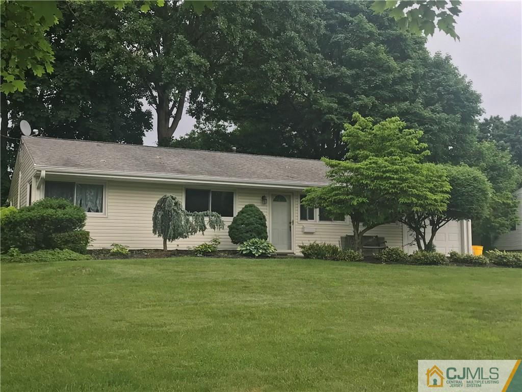 8 Sturgis Road Kendall Park, NJ 08824 - Photo 1 of 16 Gallery Image 1