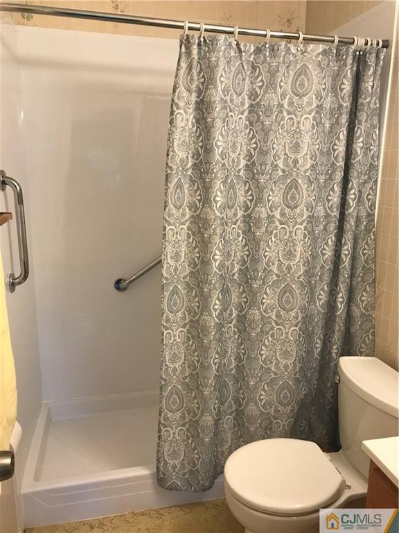 8 Sturgis Road Kendall Park, NJ 08824 - Photo 14 of 16 Gallery Image 14