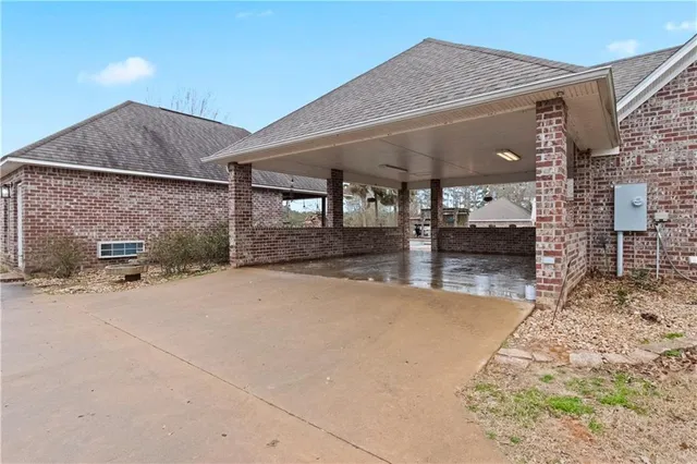 $950,000 | 178 Dogwood Lane, Simpson, LA 71446