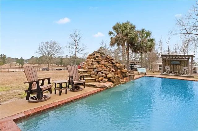 $950,000 | 178 Dogwood Lane, Simpson, LA 71446