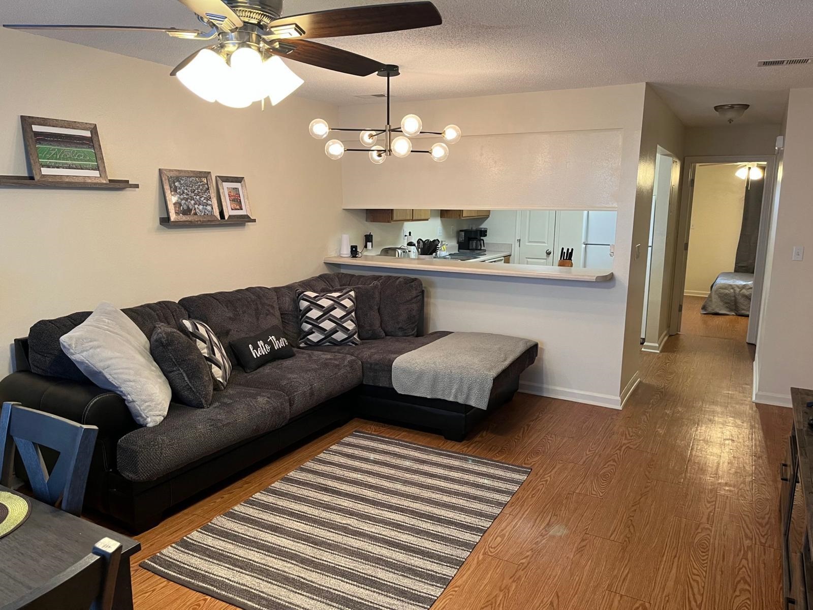 547 Collinsford Road, Unit 15 Tallahassee, FL 32301 - Photo 6 of 48