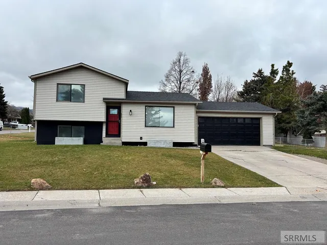 $360,000 | 311 Skyline Drive, Pocatello, ID 83204