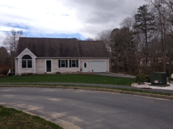 7 Harkins Way Wareham, MA 02571 - Photo 2 of 25 Gallery Image 2