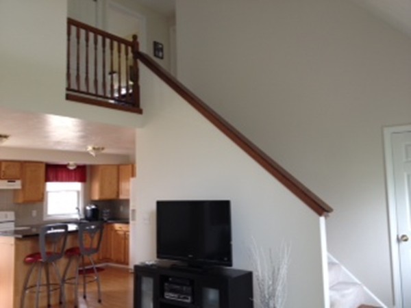 7 Harkins Way Wareham, MA 02571 - Photo 6 of 25 Gallery Image 6