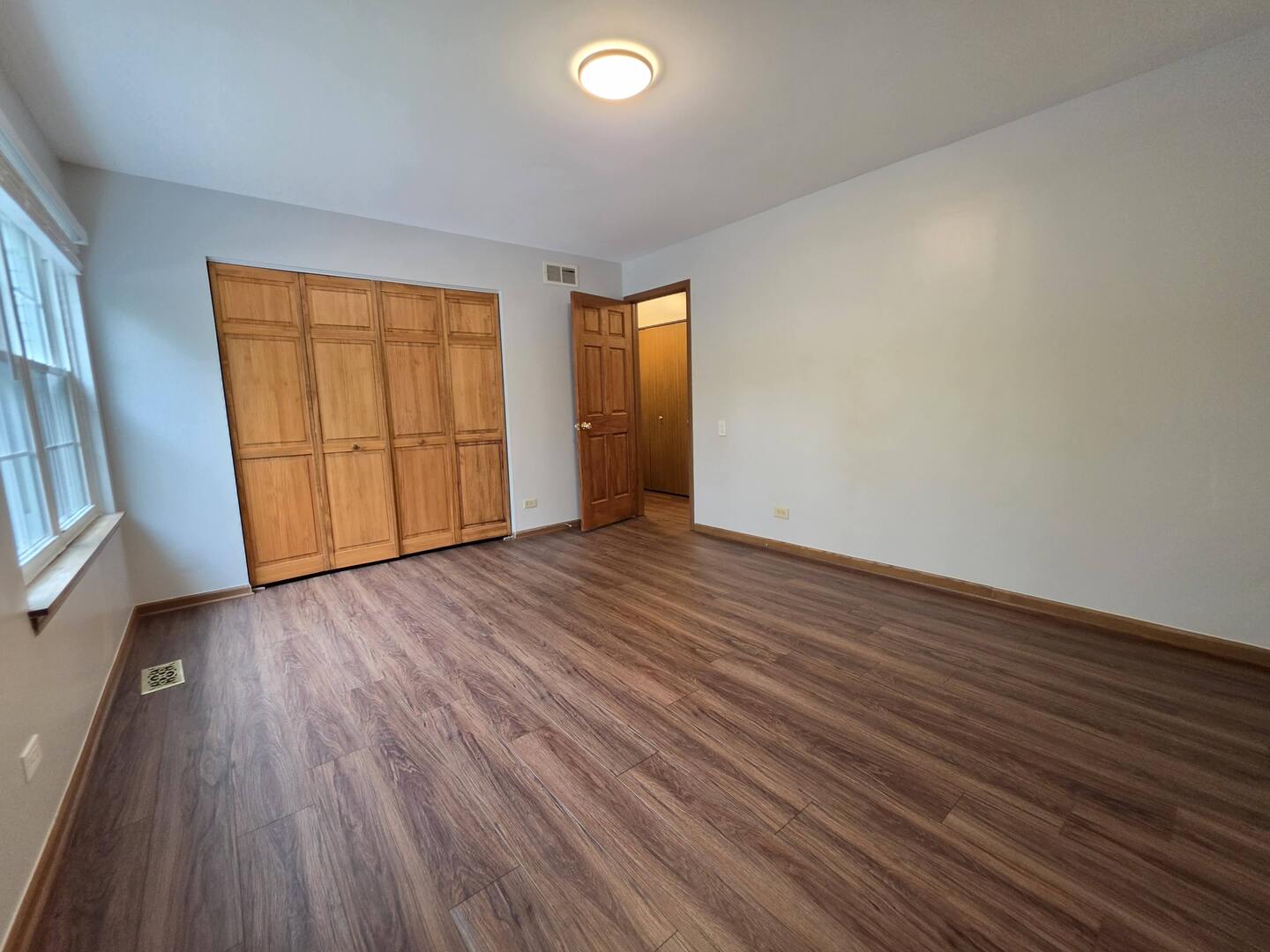 327 Shadybrook Lane Aurora, IL 60504 - Photo 14 of 30