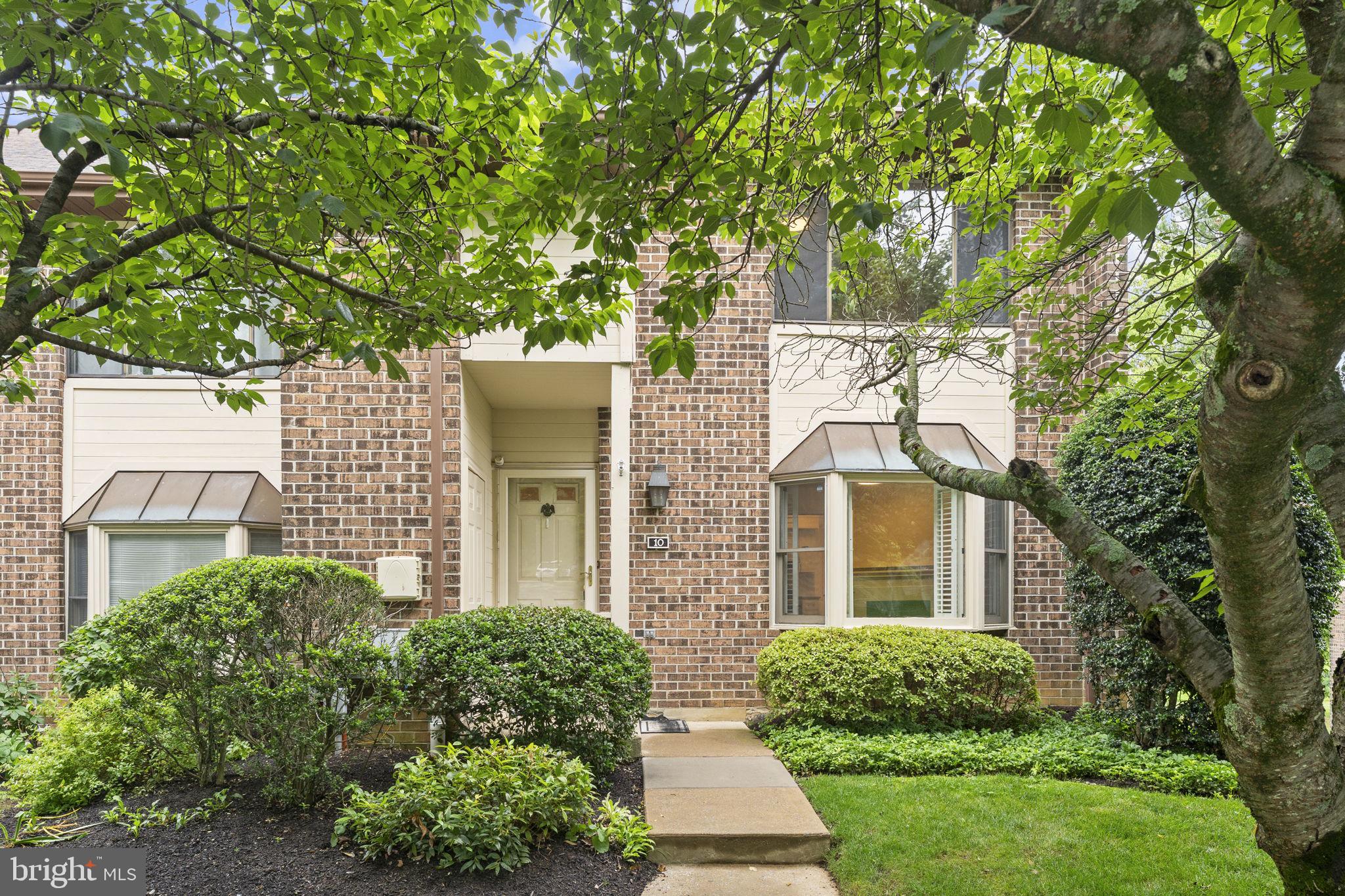 10 Elan Lane Chesterbrook, PA 19087 - Photo 6 of 39