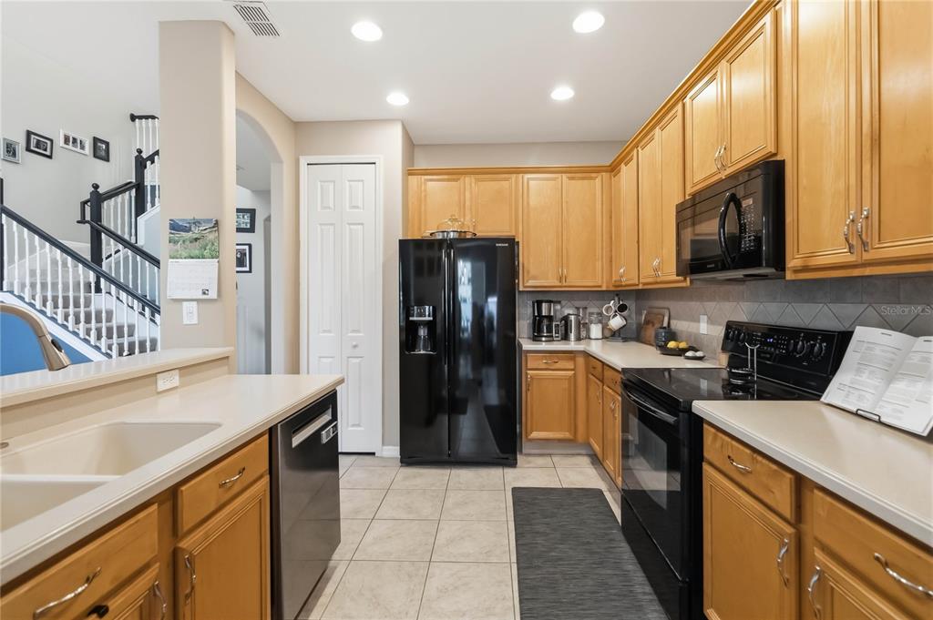 534 Terrace Spring Drive Orlando, FL 32828 - Photo 9 of 29