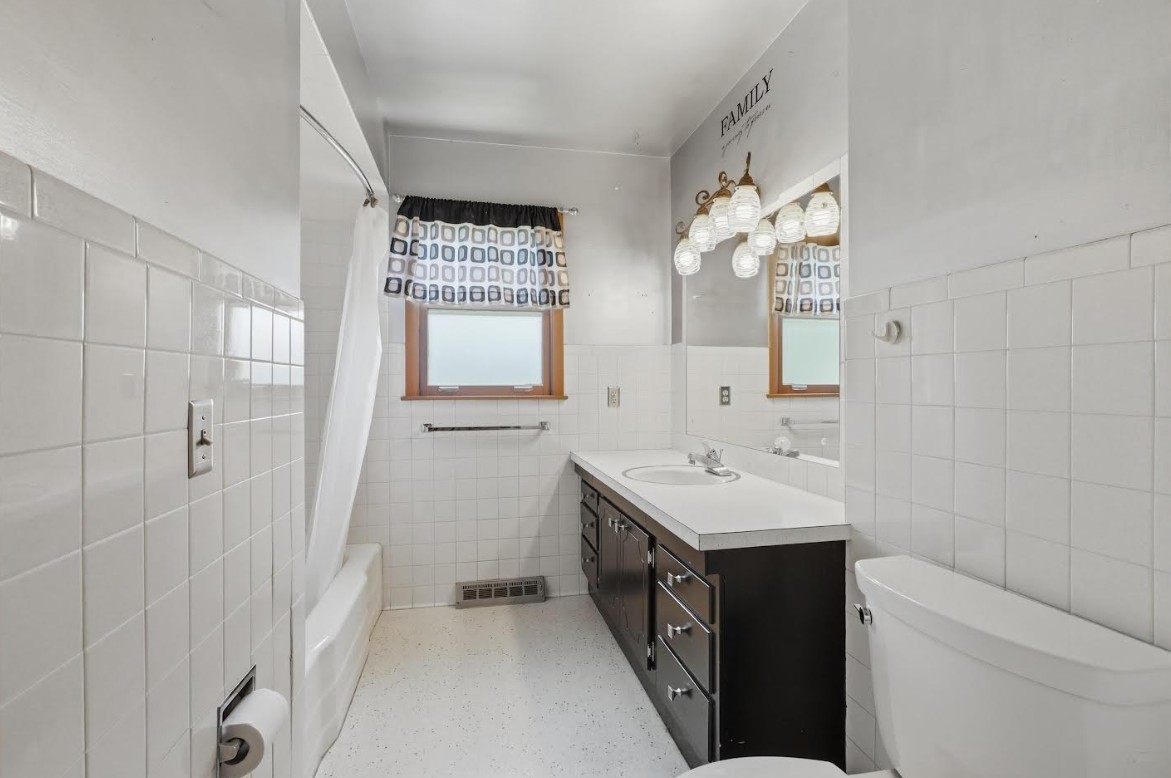 10121 Ridgewood Road Milan, IL 61264 - Photo 21 of 36