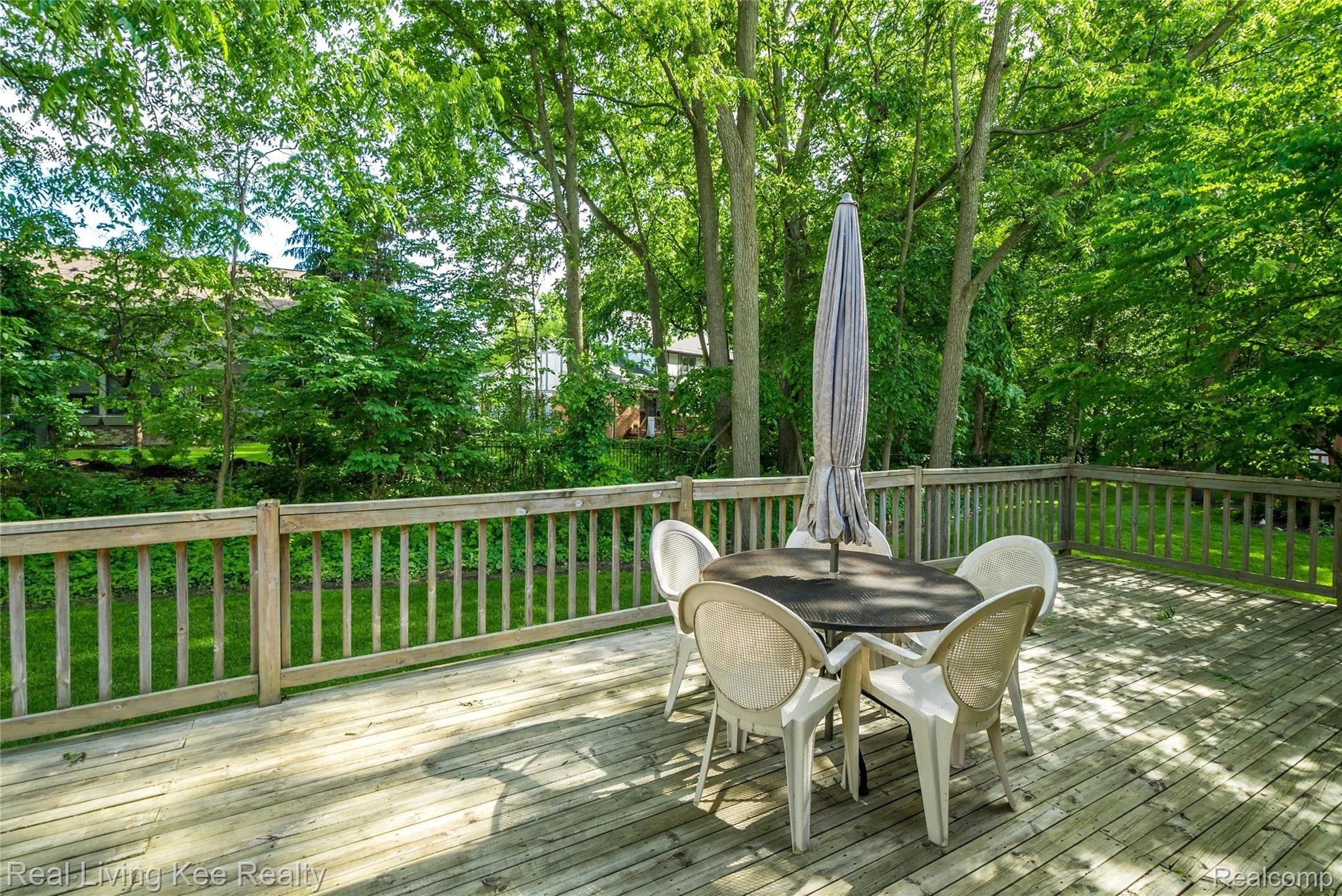 3655 Cedar Shake Drive Rochester, MI 48309 - Photo 12 of 71 Exteriors (12 of 12).jpg