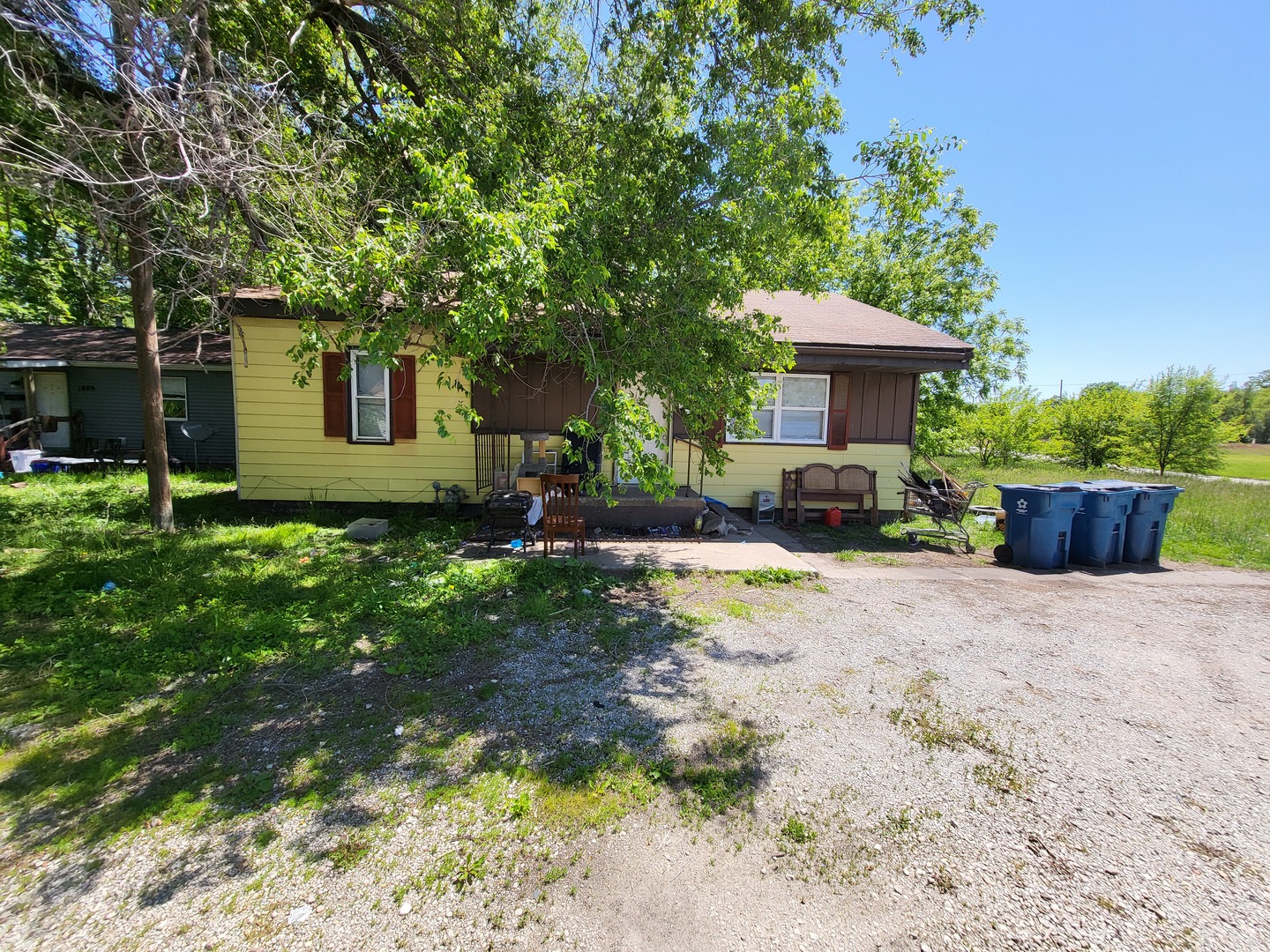 1811 East Edwards Street Springfield, IL 62703 - Photo 1 of 1