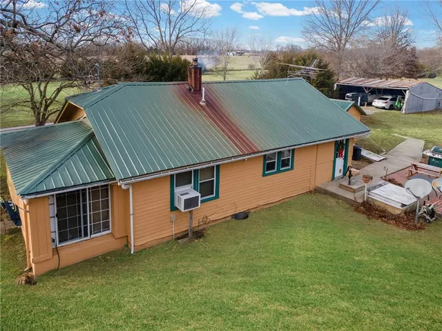 $245,000 | 12206 Northeast State Rte D, Butler, MO 64730