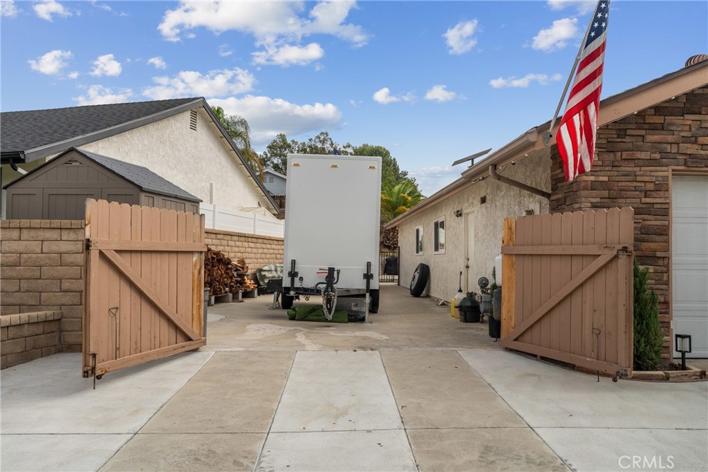 20755 Benz Road Saugus, CA 91350 - Photo 29 of 34 Gallery Image 29