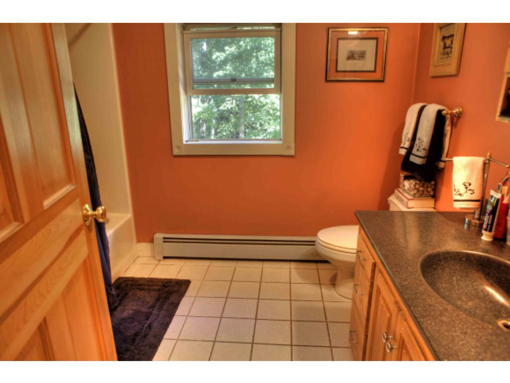 6 N Road Kensington, NH 03833 - Photo 21 of 30