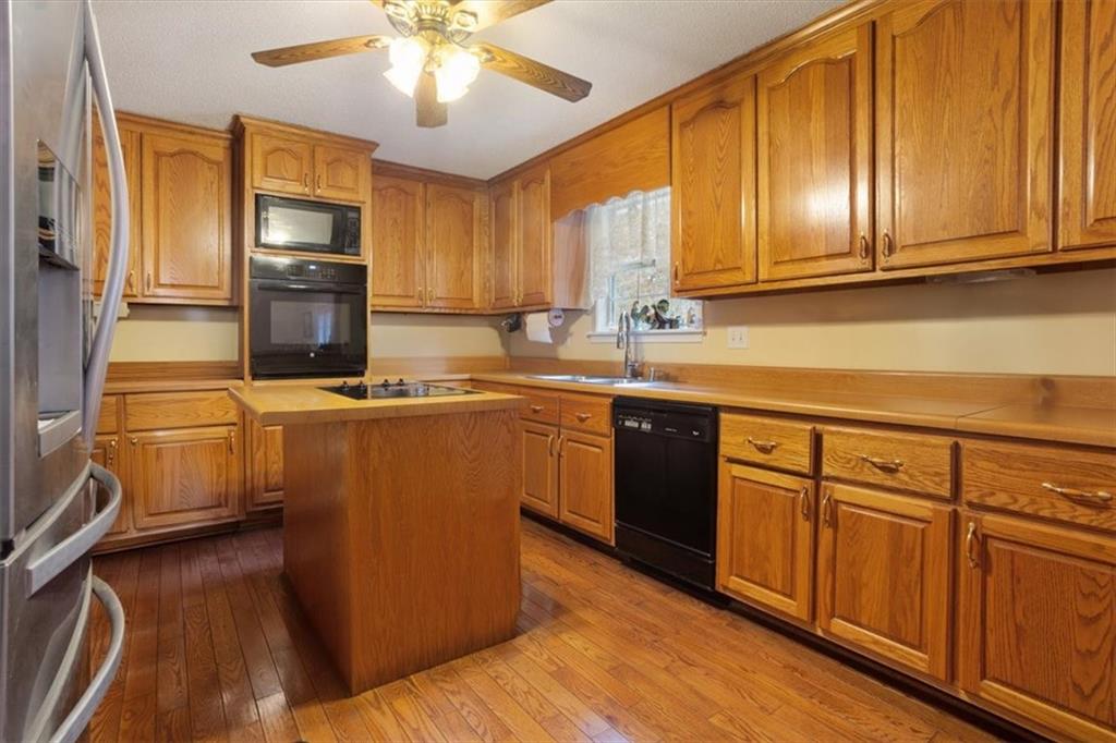 871 Robinson Road Chatsworth, GA 30705 - Photo 19 of 47