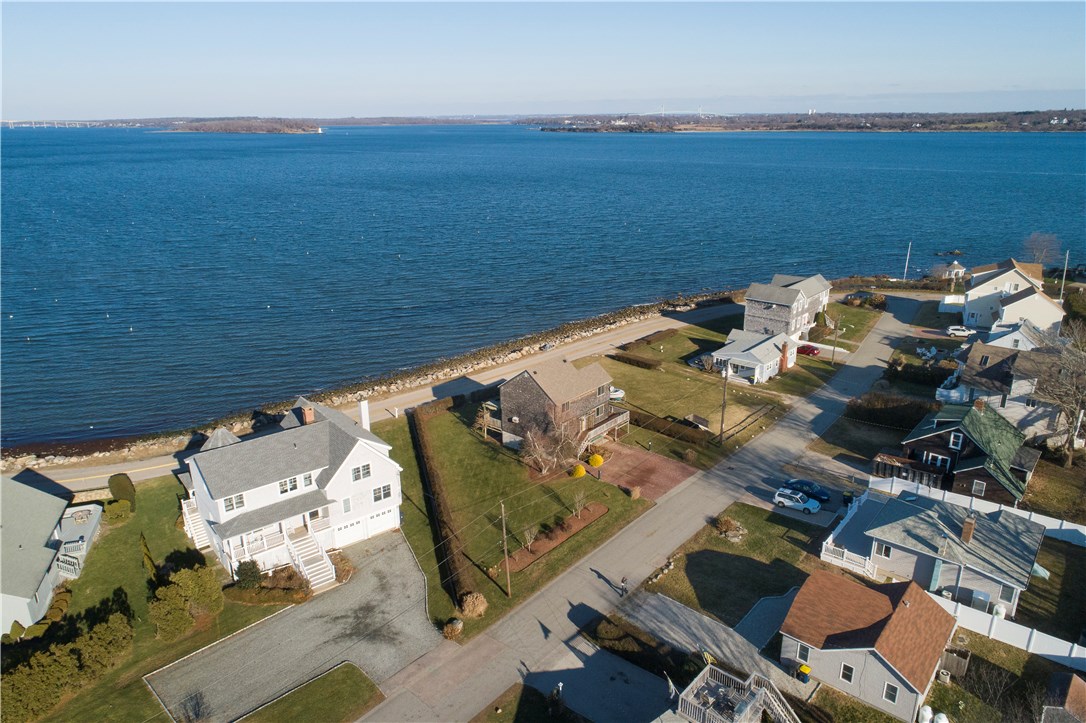 48 Anchorage Road Narragansett, RI 02882 - Photo 5 of 39