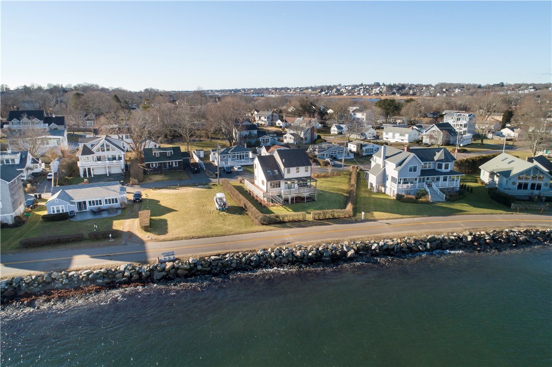 48 Anchorage Road Narragansett, RI 02882 - Photo 8 of 39
