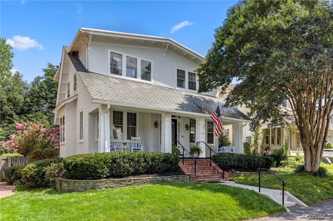 13 Lexington Road Richmond, VA 23226 - Photo 1 of 47 Charming Richmond Classic in Stonewall Court!
