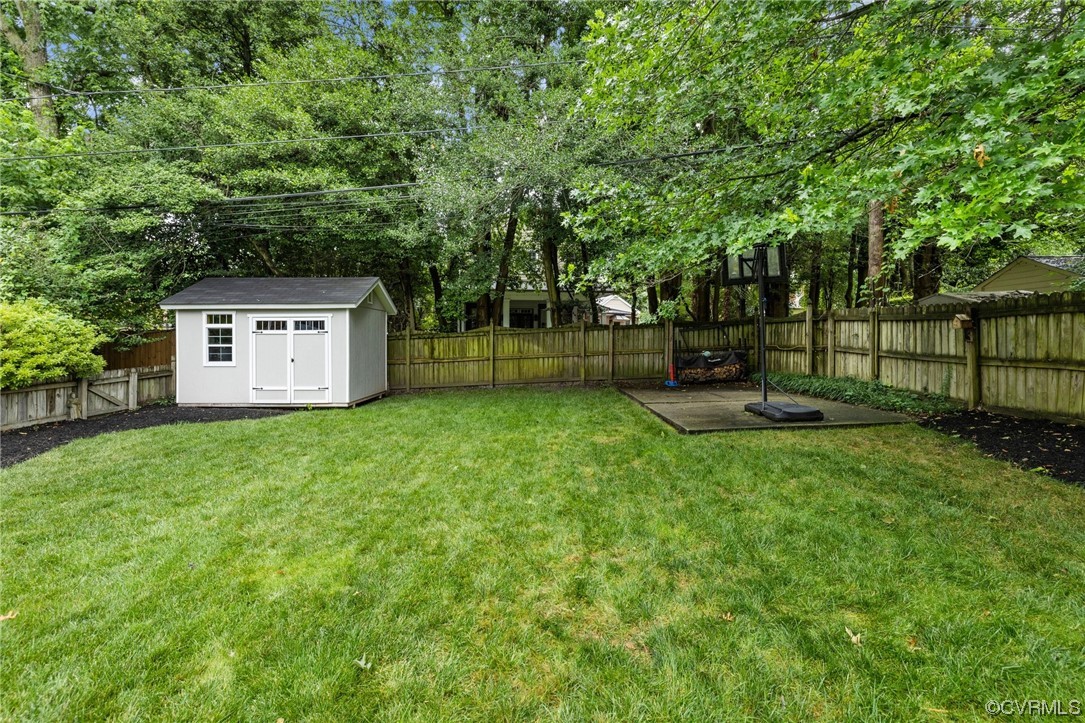 13 Lexington Road Richmond, VA 23226 - Photo 46 of 47 Newer storage shed