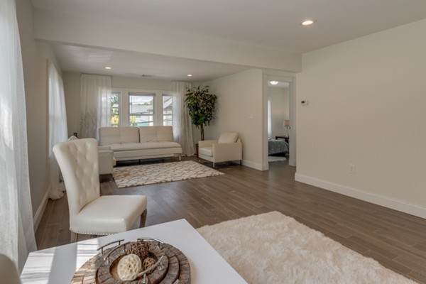 47 Blanchard Road, Unit 47 Cambridge, MA 02138 - Photo 6 of 29 Gallery Image 6