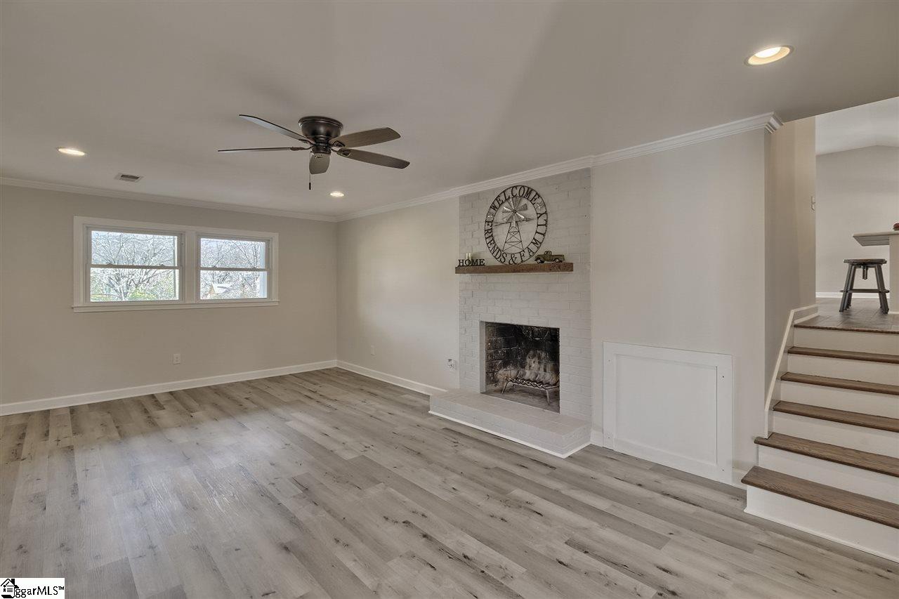 4 Spring Valley Road Greenville, SC 29615 - Photo 26 of 34 Gallery Image 26