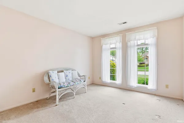 $219,900 | 6328 Baychester Drive, Fort Wayne, IN 46815