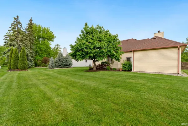 $219,900 | 6328 Baychester Drive, Fort Wayne, IN 46815