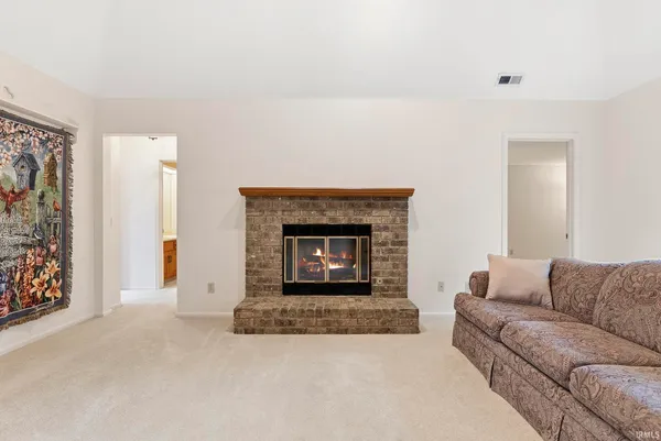 $219,900 | 6328 Baychester Drive, Fort Wayne, IN 46815