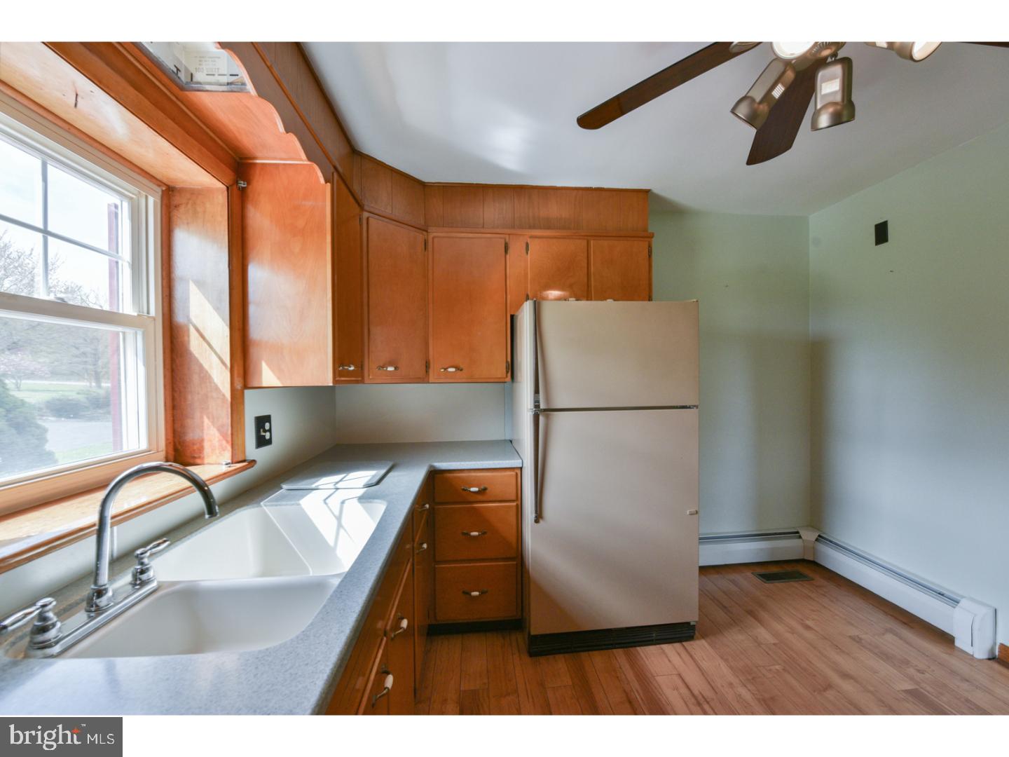 3881 Schuylkill Road Spring City, PA 19475 - Photo 11 of 25
