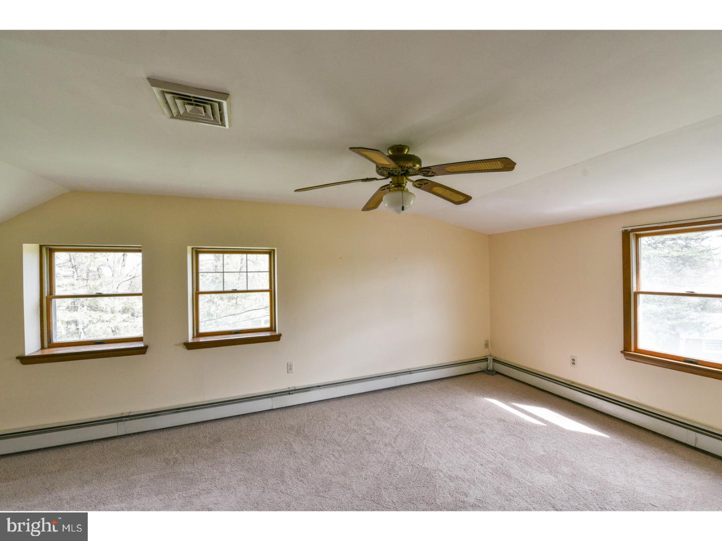 3881 Schuylkill Road Spring City, PA 19475 - Photo 19 of 25