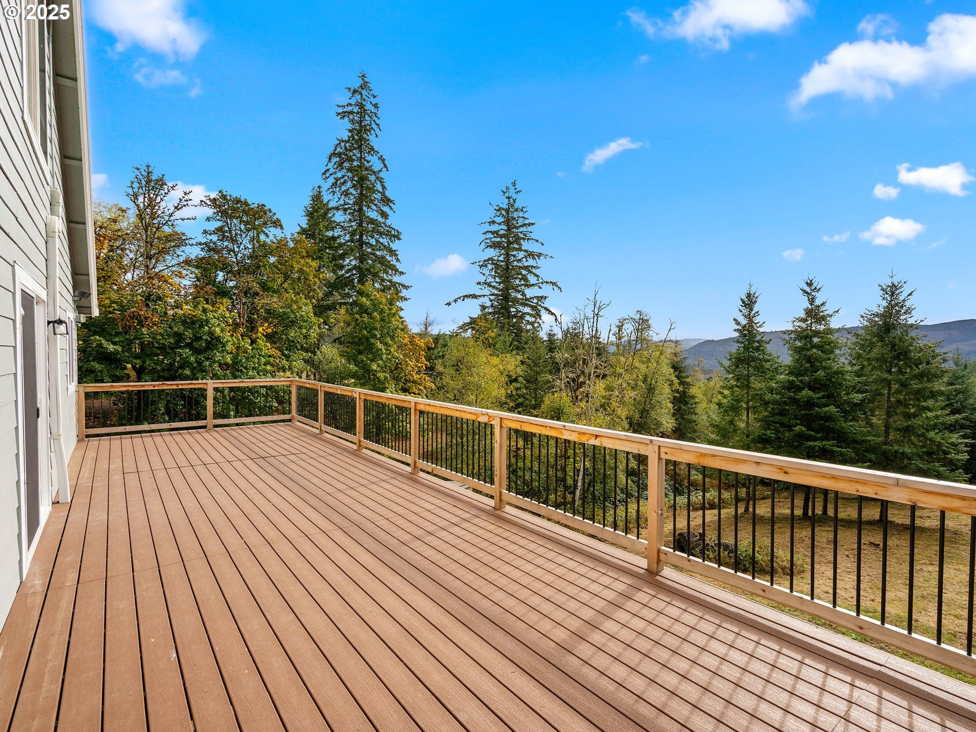 220 Hansen Road Kalama, WA 98625 - Photo 27 of 48