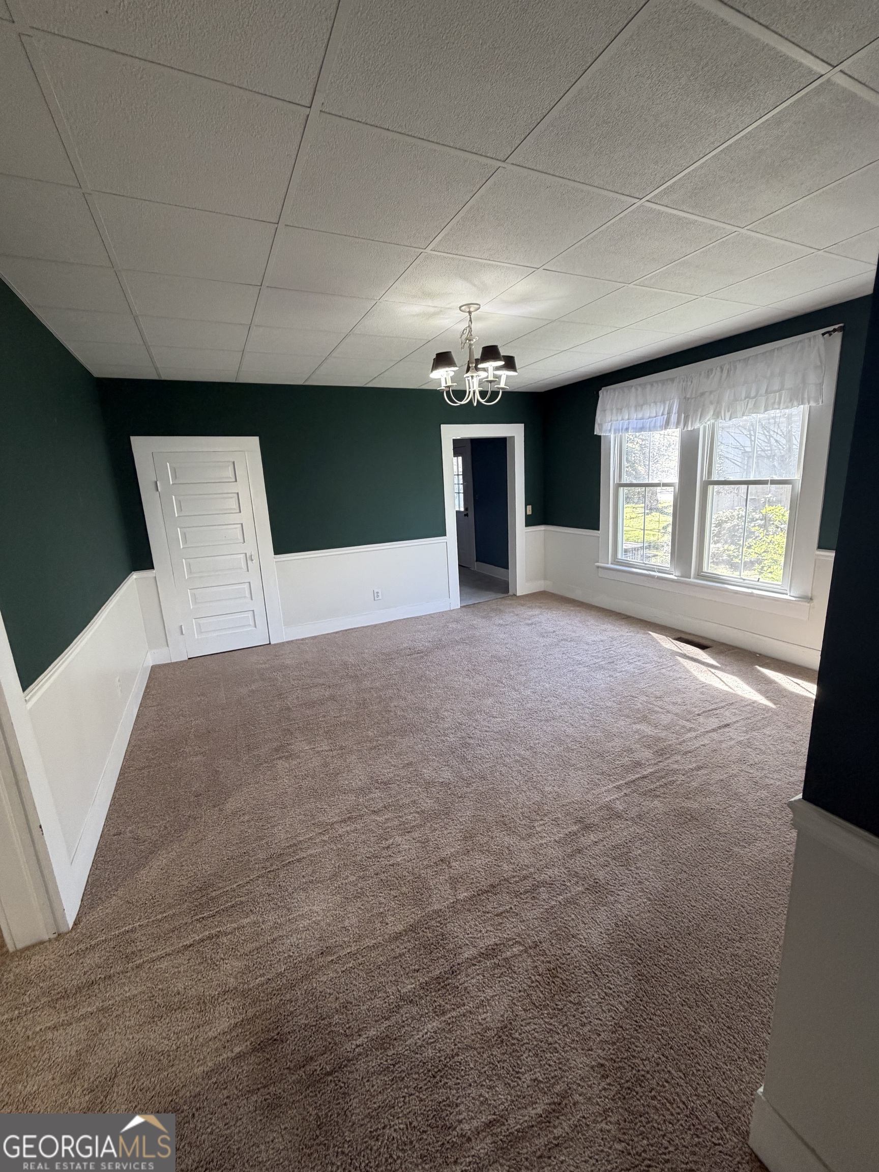 151 Tusten Street Elberton, GA 30635 - Photo 11 of 30 a view of a livingroom with a fireplace
