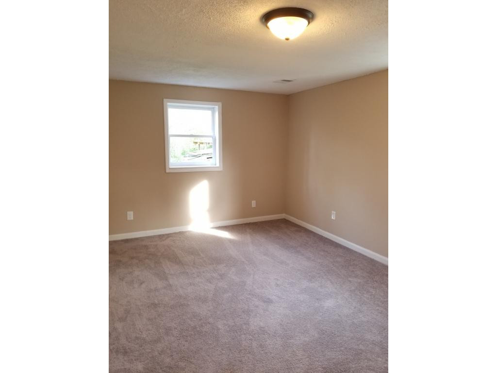 232 Lynn Road Johnson City, TN 37604 - Photo 13 of 27 Photo 13