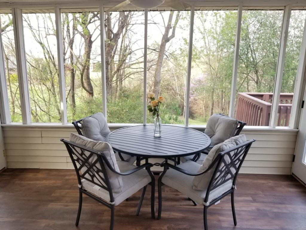 232 Lynn Road Johnson City, TN 37604 - Photo 3 of 27 Photo 3